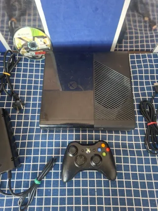 XBOX360 E ORIGINAL COMPLETA