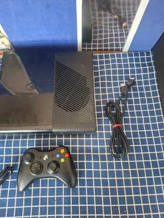 XBOX360 E ORIGINAL COMPLETA