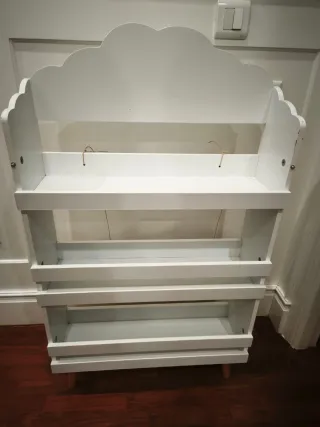 Estantería Montessori Blanca