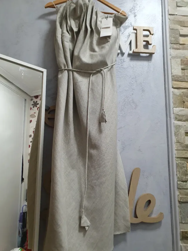 Vestido con lino Zara Beige