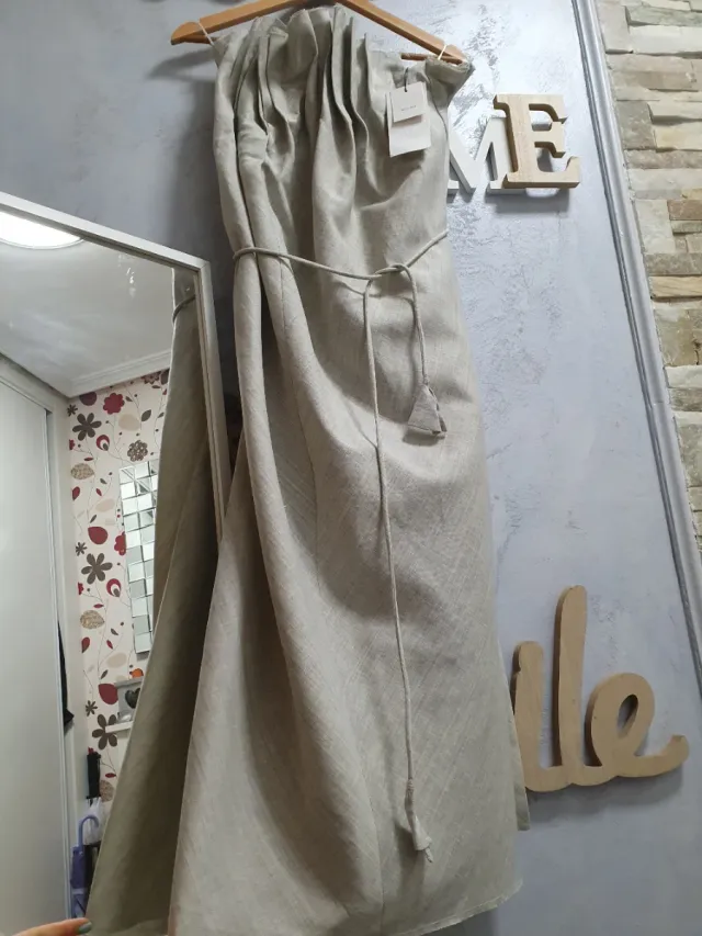 Vestido con lino Zara Beige