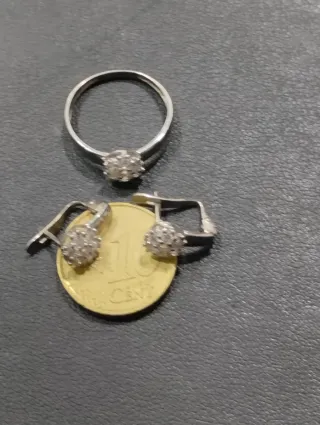 Juego Comunión con  Circonitas de plata con rodio