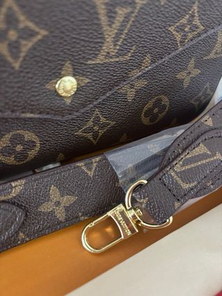Bolso Louis Vuitton Monogram Marrón y Rojo