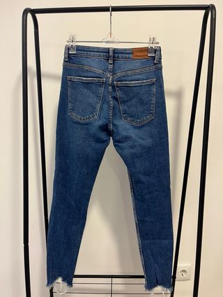Calças ganga skinny Bershka tam 36