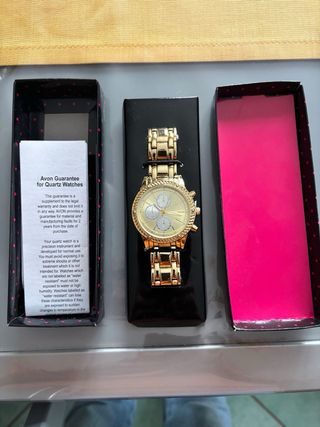 Reloj Avon Dorado Nuevo
