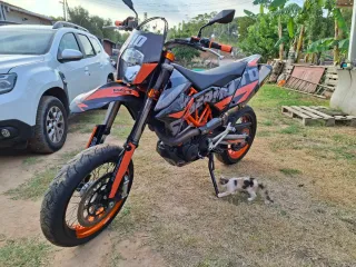 KTM 690 SMC 2012 Supermotard