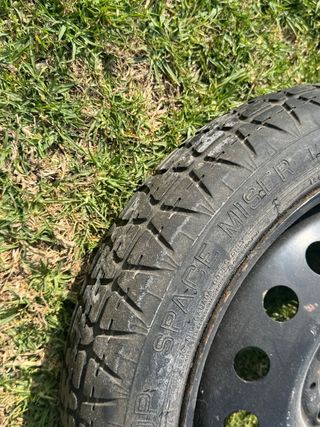 Rueda de repuesto sin estrenar