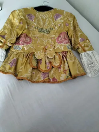 Traje de Fallera Oro