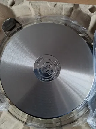 AMC sartén 24cm M30s mango extraíble.