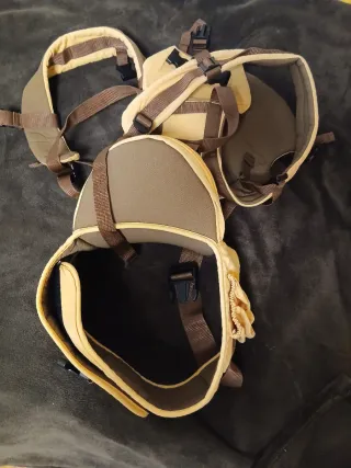 Marsupio neonati Todogi giallo orsetto