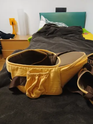 Marsupio neonati Todogi giallo orsetto