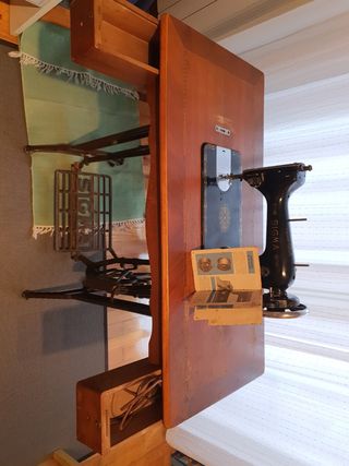 máquina coser Sigma con mesa