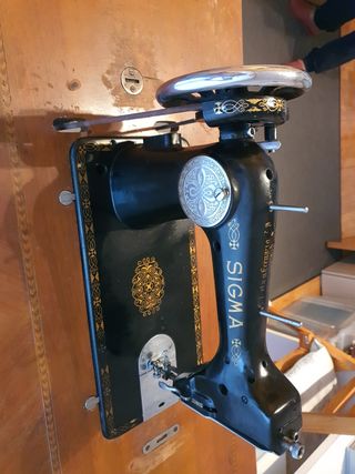 máquina coser Sigma con mesa