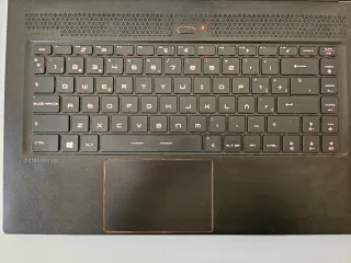 MSI GS65 Stealth Thin i7/16GB RAM/512GB SSD/1060