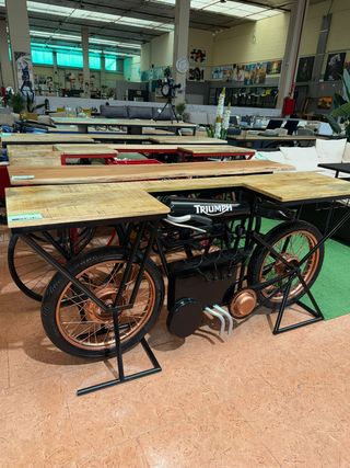 Mesa Tipo Motocicleta Indian Beige/Rojo