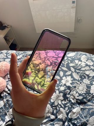 Funda móvil iridiscente