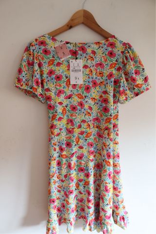 Vestido corto flores Lefties