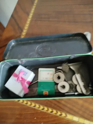 Máquina de coser Sigma vintage con caja original