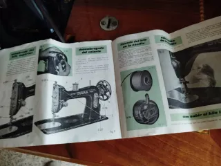 Máquina de coser Sigma vintage con caja original