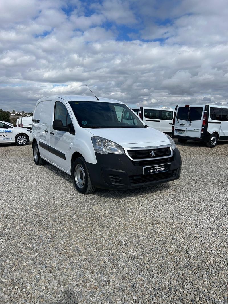 Peugeot Partner TEPEE Access 1.6 BlueHDi 55KW (75CV) - foto 1