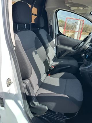 Peugeot Partner TEPEE Access 1.6 BlueHDi 55KW (75CV)