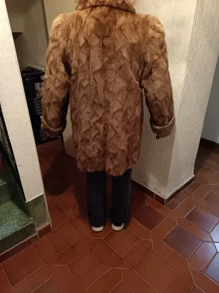 Abrigo imitación zorro rojo