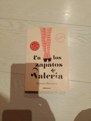 En los zapatos de Valeria / In Valeria's Shoes ...