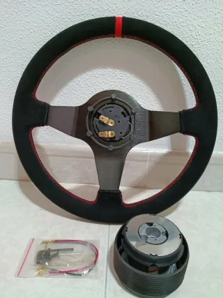 Volante desplazado Ralliart y piña Mitsubishi