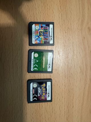 Nintendo DS Lite Rosa + Estuche y Juegos