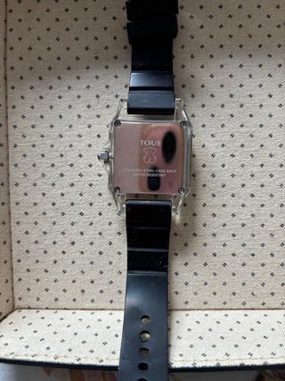 Reloj Tous Negro y Plateado