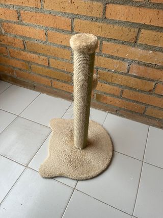 Torre y rascador para gato