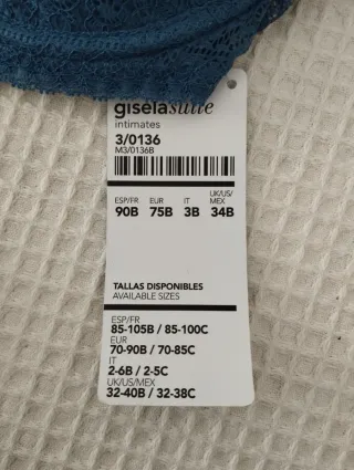 Conjunto lencería azul encaje