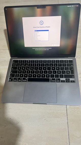 MacBook Air M2 8GB RAM Gris Espacial 256GB HD