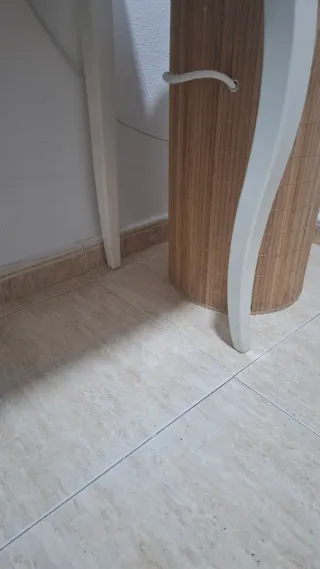 Tocador Blanco con Espejo Ovalado