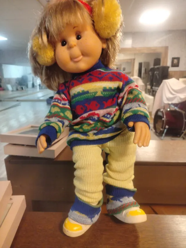 Muñeca Peniques con ropa de invierno