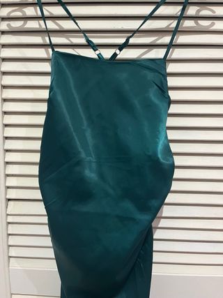 Vestido largo tirantes satén verde botella talla S