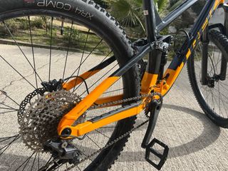 Bicicleta Trek Fuel EX 5 2023