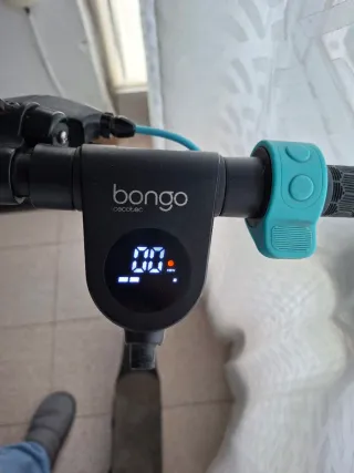 Patinete Bongo buen estado patin y cargador 100e