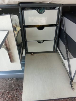 Furgoneta Ford Tourneo de 140 CV.