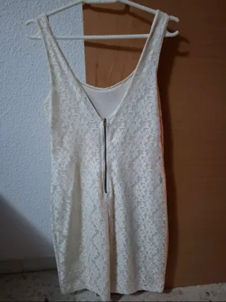 Vestido blanco de encaje