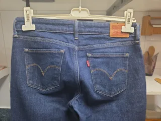 Vaqueros Levi's Talla 28