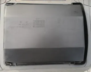 Bandeja bajo asiento Opel Tigra A