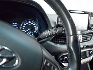 Hyundai i30 1.6 CRDI 115CV 5P