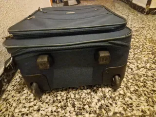 Maleta de cabina con ruedas