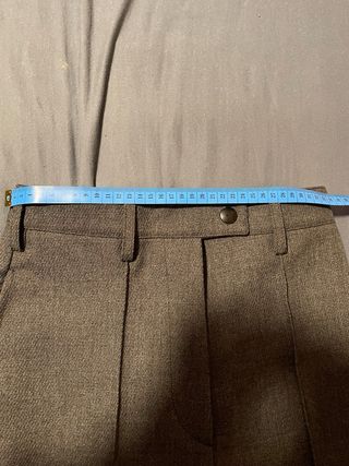 Pantalón de vestir PRADA gris elegante