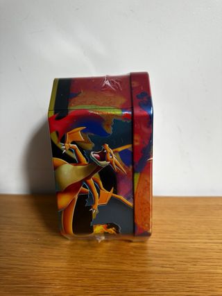 Lata Grande Pokémon Mega Charizard Y EX (ENG)