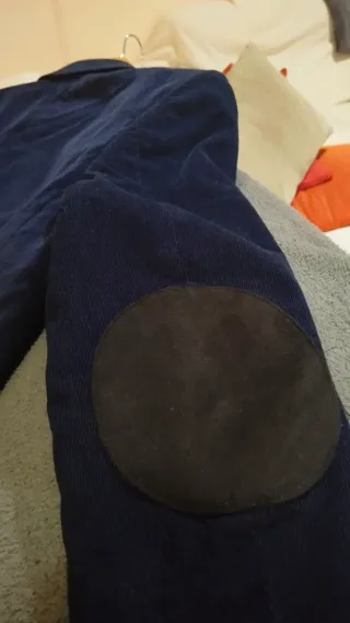 Americana de pana azul marino