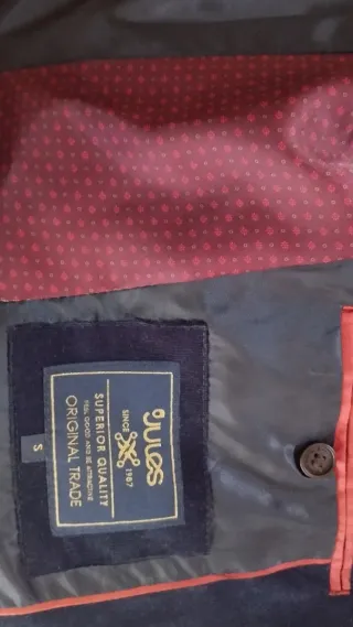 Americana de pana azul marino