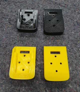 DEWALT 18V --4 Soportes para batería