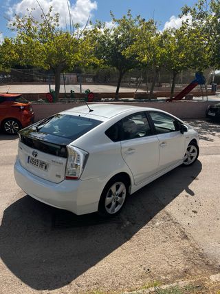 Toyota Prius 2011